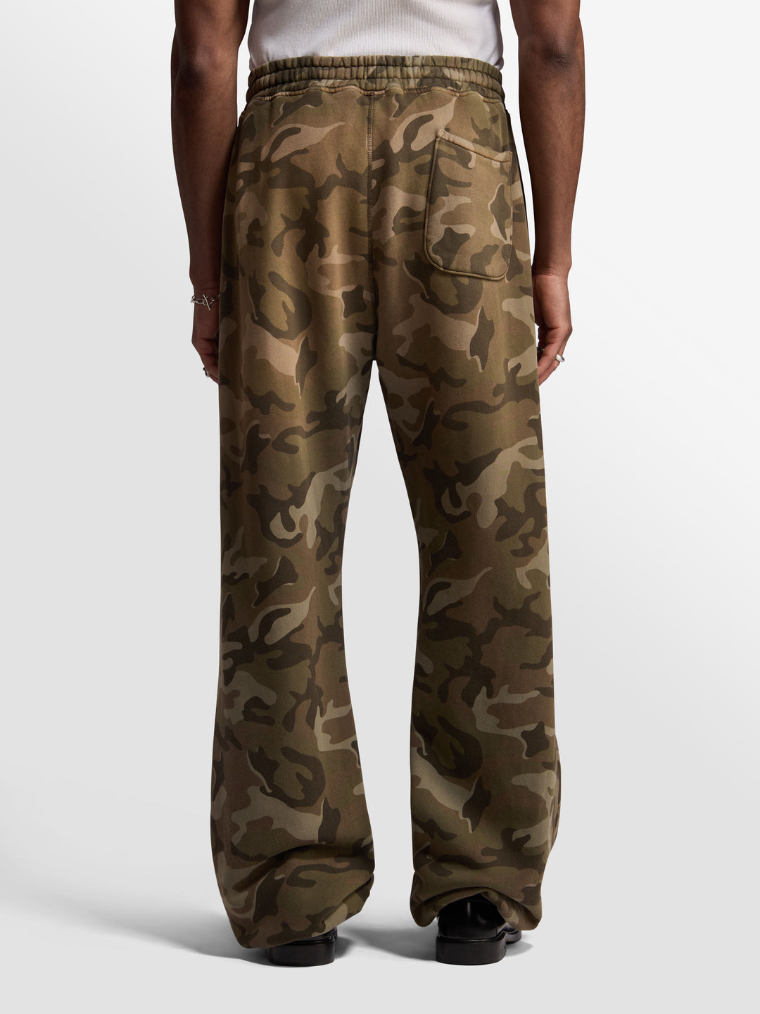 Basics Sweatpant