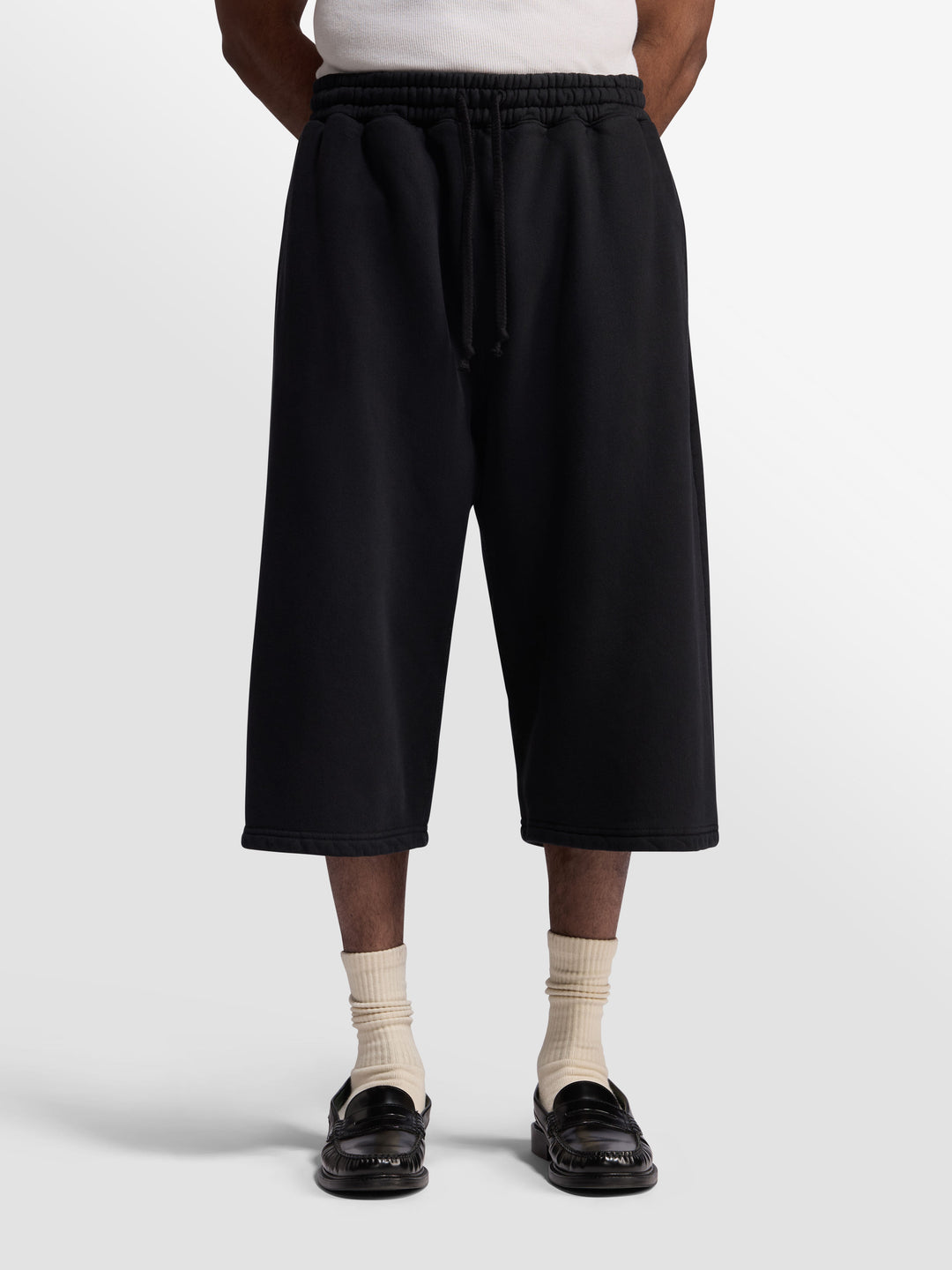 Basics Sweatshort