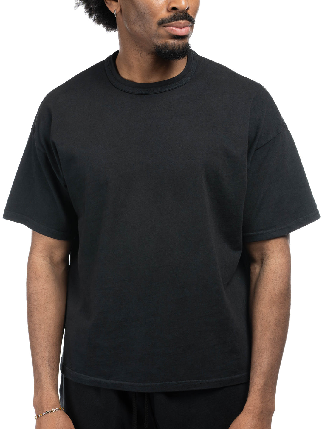 Basics T-Shirt