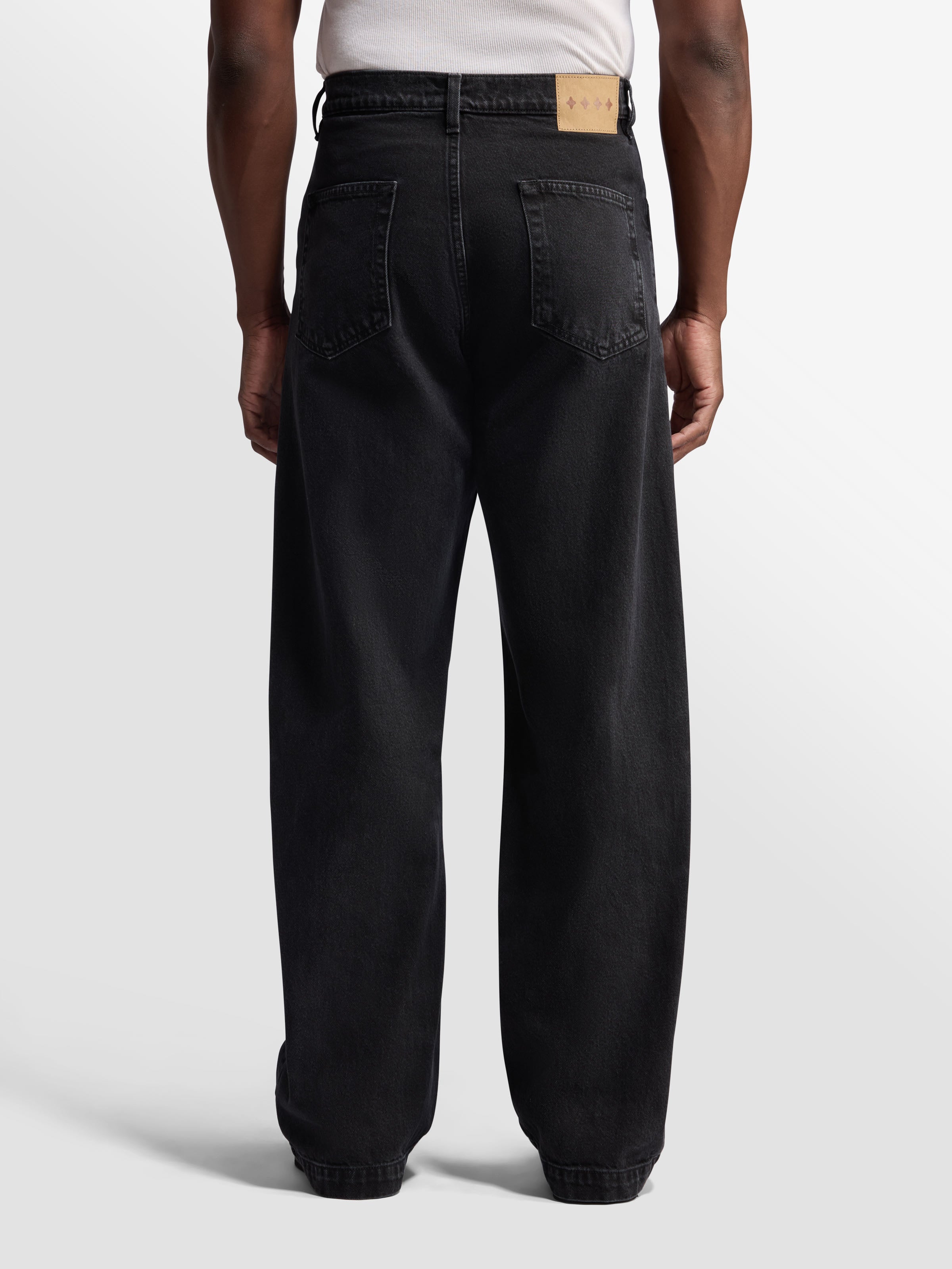 Javier Wide Leg Jeans - Rinsed Black – BARE KNUCKLES